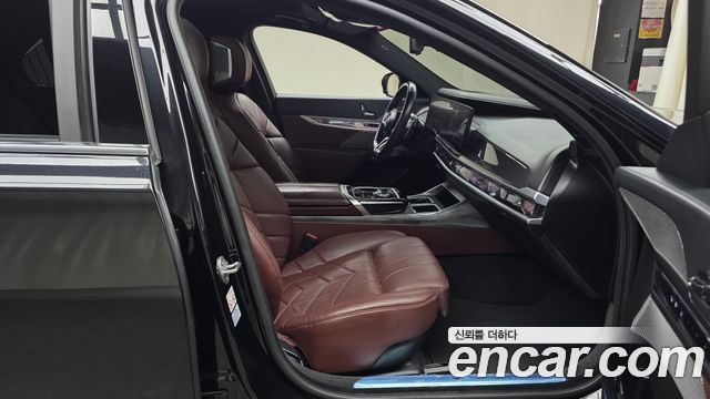 BMW 7 Series (G70) 740i xDrive M Sport 2024 — фото 11