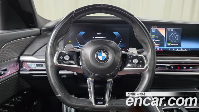 BMW 7 Series (G70) 740i xDrive M Sport 2024 — фото 34
