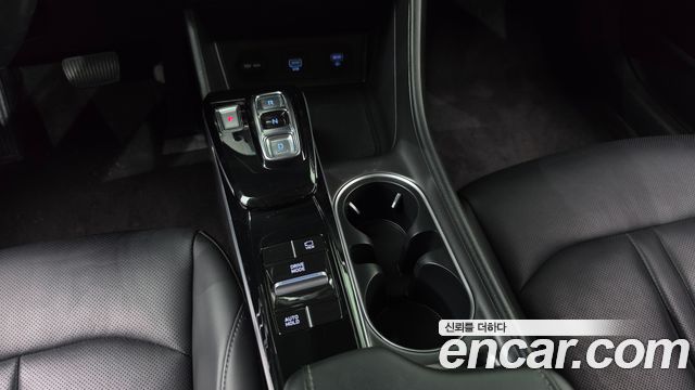 Hyundai Sonata (DN8) 2.0 LPG(rental car) Smart 2021 — фото 9