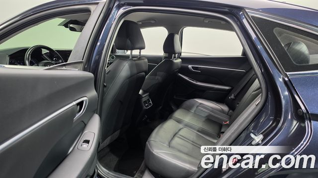 Hyundai Sonata (DN8) 2.0 LPG(rental car) Smart 2021 — фото 11