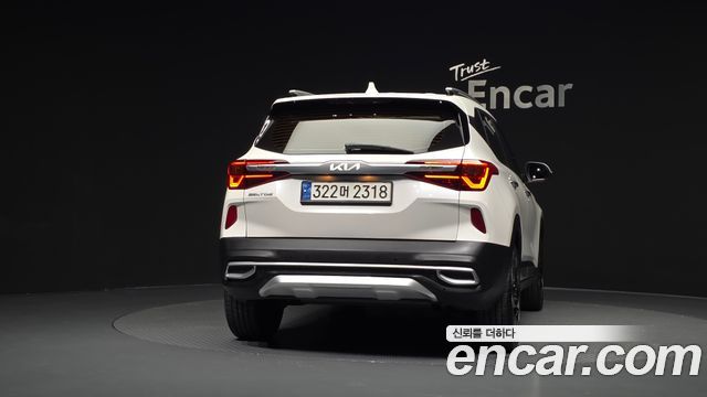 Kia Seltos Gasoline 1.6 Turbo 2WD Gravity 2022 — фото 4