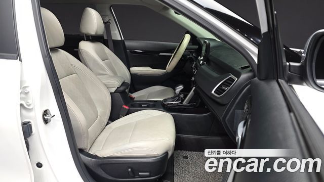 Kia Seltos Gasoline 1.6 Turbo 2WD Gravity 2022 — фото 11