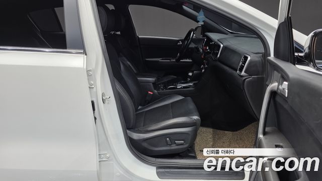 Kia Sportage The Bold Gasoline Prestige 2020 — фото 15