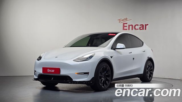 Tesla Model Y Long Range AWD 2021 — фото 11