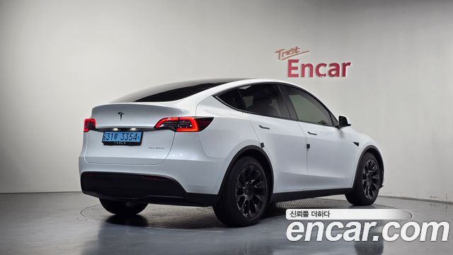 Tesla Model Y Long Range AWD 2021 — фото 2