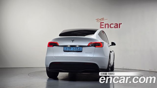 Tesla Model Y Long Range AWD 2021 — фото 4