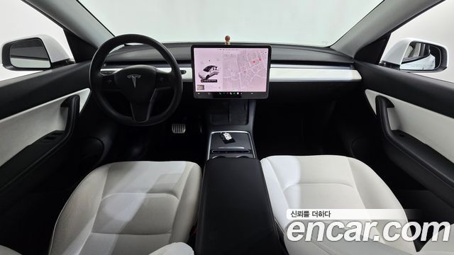 Tesla Model Y Long Range AWD 2021 — фото 7
