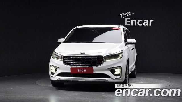 Kia Carnival Gasoline 9-Seater Noblesse Special 2020 — фото 3