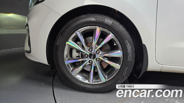 Kia Carnival Gasoline 9-Seater Noblesse Special 2020 — фото 5