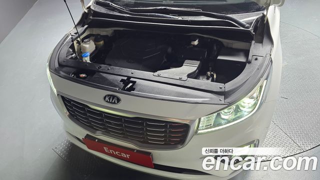 Kia Carnival Gasoline 9-Seater Noblesse Special 2020 — фото 6