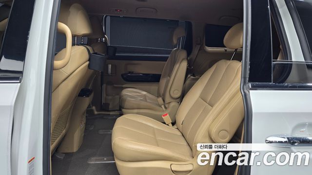 Kia Carnival Gasoline 9-Seater Noblesse Special 2020 — фото 11