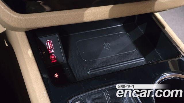Kia Carnival Gasoline 9-Seater Noblesse Special 2020 — фото 17