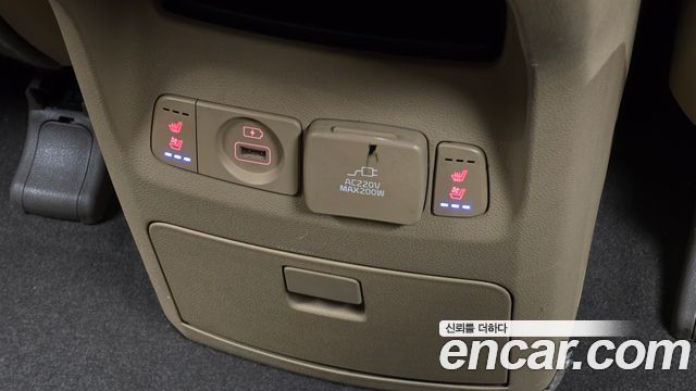 Kia Carnival Gasoline 9-Seater Noblesse Special 2020 — фото 28