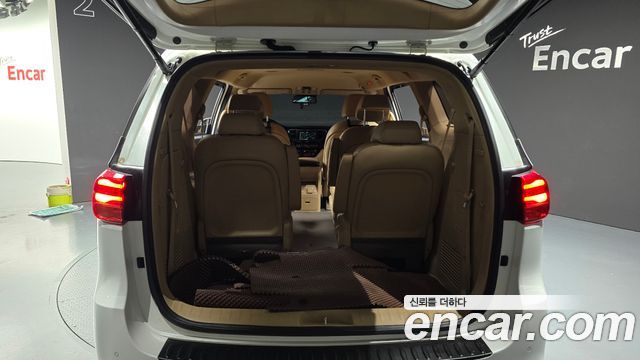 Kia Carnival Gasoline 9-Seater Noblesse Special 2020 — фото 29