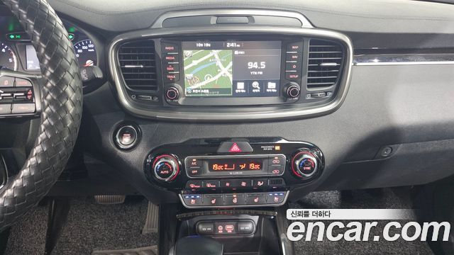 Kia Sorento Diesel 2.0 2WD Prestige 2018 — фото 13