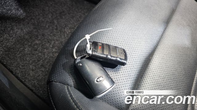 Kia Sorento Diesel 2.0 2WD Prestige 2018 — фото 16