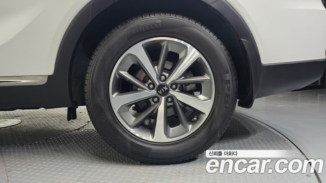 Kia Sorento Diesel 2.0 2WD Prestige 2018 — фото 21