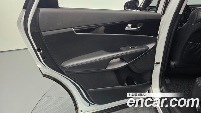 Kia Sorento Diesel 2.0 2WD Prestige 2018 — фото 25