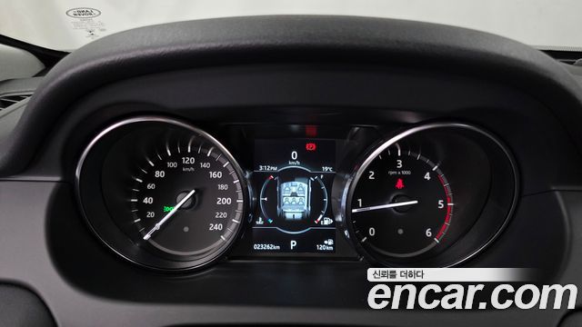 Land Rover Discovery Sport 2.0 TD4 SE 2019 — фото 8