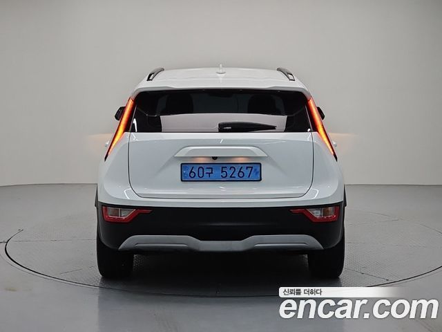 Kia Niro EV Air 2023 — фото 3