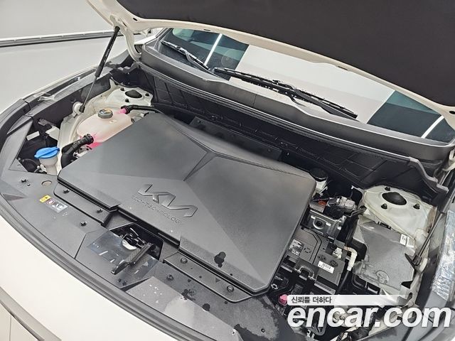 Kia Niro EV Air 2023 — фото 5