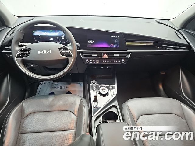Kia Niro EV Air 2023 — фото 7