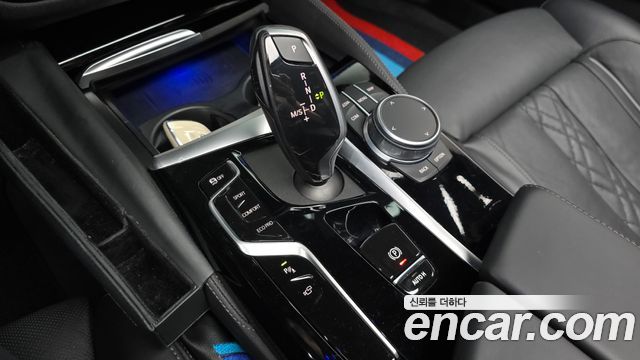 BMW 5 Series (G30) 530i M Sport Package 2021 — фото 9