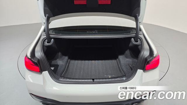 BMW 5 Series (G30) 530i M Sport Package 2021 — фото 17