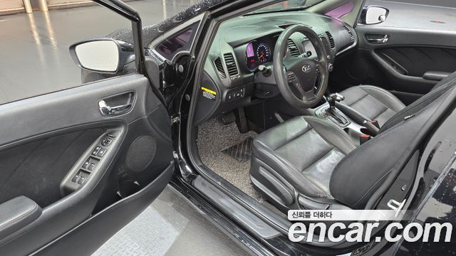 Kia K3 Diesel Prestige 2015 — фото 10