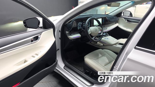 Hyundai Grandeur (IG) 2.5 Le Blanc 2023 — фото 10