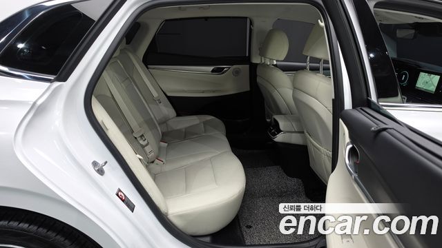 Hyundai Grandeur (IG) 2.5 Le Blanc 2023 — фото 11