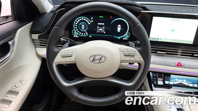 Hyundai Grandeur (IG) 2.5 Le Blanc 2023 — фото 12