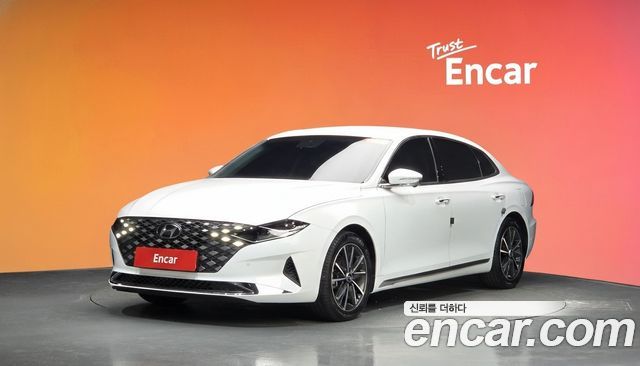 Hyundai Grandeur (IG) 2.5 Le Blanc