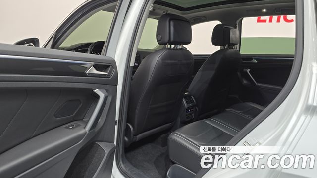 Volkswagen Tiguan (II) 2.0 TDI Prestige 2023 — фото 11