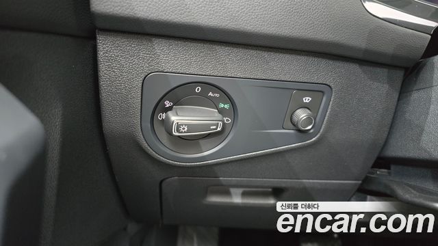 Volkswagen Tiguan (II) 2.0 TDI Prestige 2023 — фото 16