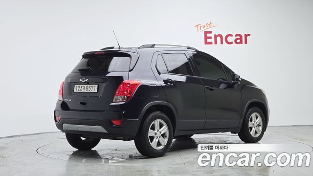 Chevrolet Trax 1.4 LT 2021 — фото 2