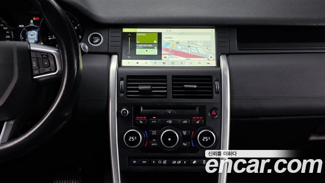 Land Rover Discovery Sport 2.0 TD4 SE (150PS) 2017 — фото 14