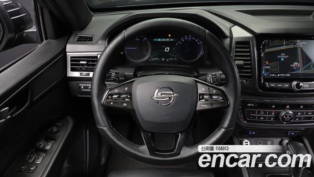 KG Mobility (SsangYong) Rexton Sports Khan Diesel 2.2 2WD Prestige 2021 — фото 13
