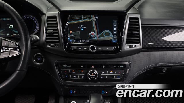 KG Mobility (SsangYong) Rexton Sports Khan Diesel 2.2 2WD Prestige 2021 — фото 14