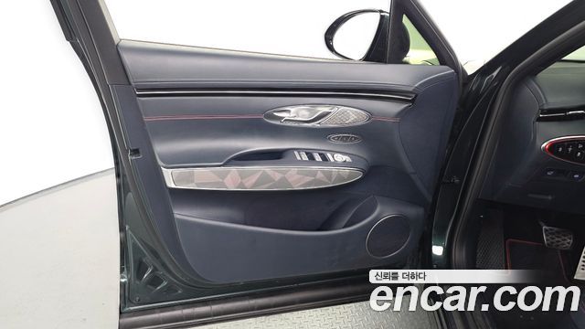 Genesis GV70 2.5T Gasoline 2WD 2023 — фото 24
