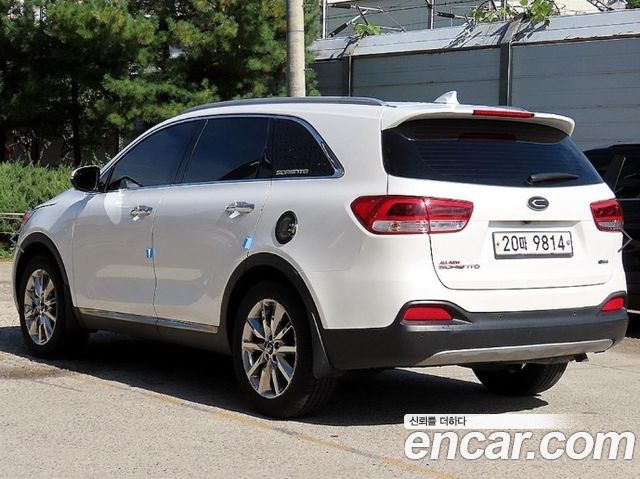 Kia Sorento Diesel 2.0 2WD Noblesse Special 2015 — фото 3