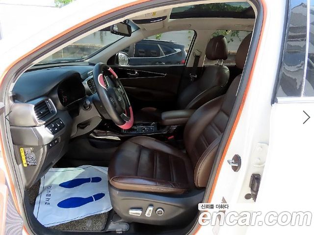 Kia Sorento Diesel 2.0 2WD Noblesse Special 2015 — фото 5