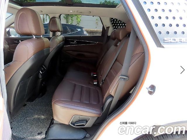 Kia Sorento Diesel 2.0 2WD Noblesse Special 2015 — фото 6