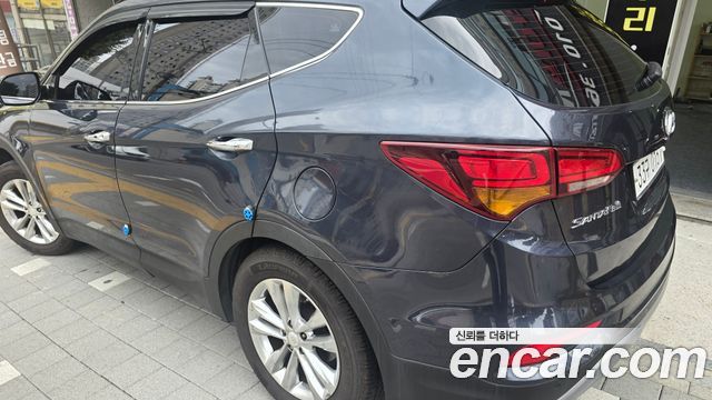 Hyundai Santa Fe The Prime Diesel 2.0 2WD Premium 2016 — фото 2