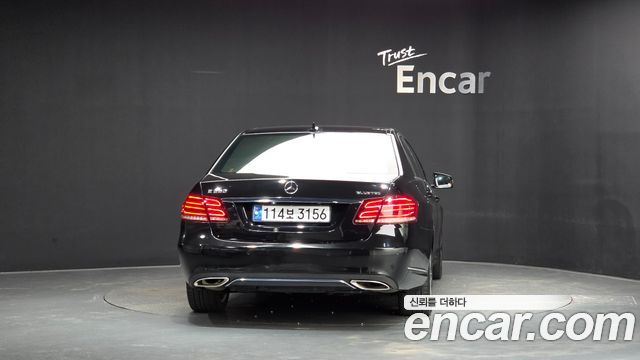 Mercedes-Benz E-Class (W212) E220 Bluetec Avantgarde 2015 — фото 4