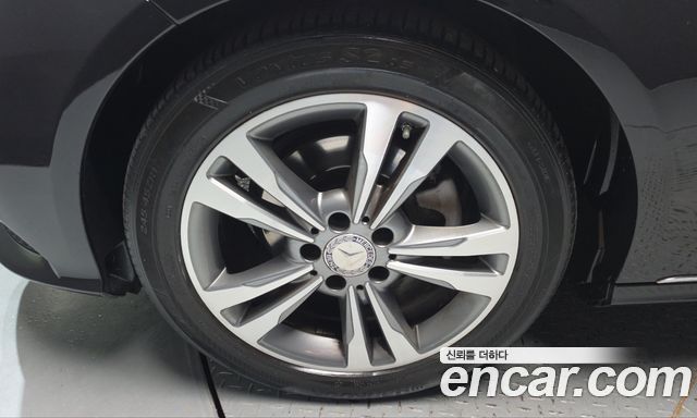 Mercedes-Benz E-Class (W212) E220 Bluetec Avantgarde 2015 — фото 5