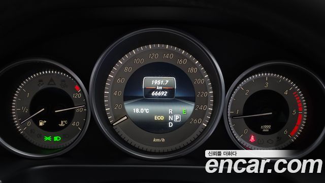 Mercedes-Benz E-Class (W212) E220 Bluetec Avantgarde 2015 — фото 8