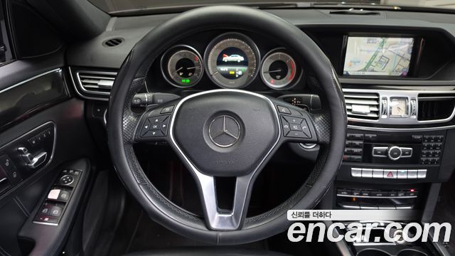 Mercedes-Benz E-Class (W212) E220 Bluetec Avantgarde 2015 — фото 12