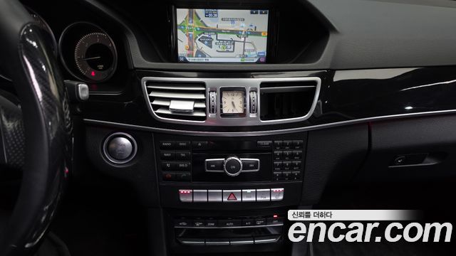 Mercedes-Benz E-Class (W212) E220 Bluetec Avantgarde 2015 — фото 13