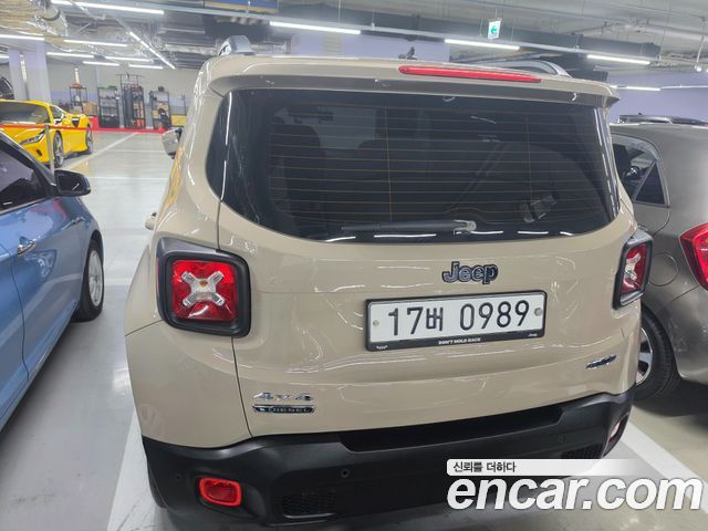 Jeep Renegade 1.6 Diesel Longitude 2015 — фото 4